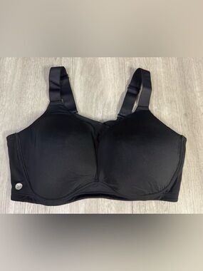 Livi Active Bra 44DDD Black Sports Bra Molded no wire Lane Bryant